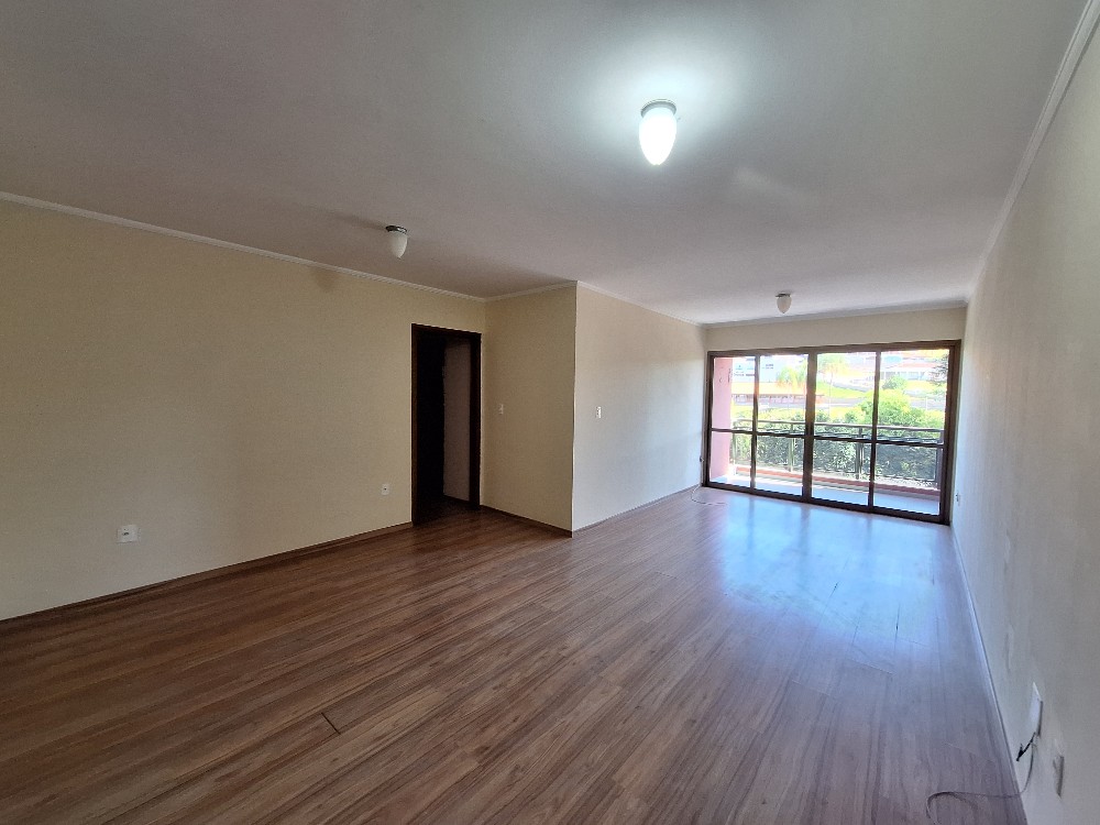 Apartamento Centro - Amparo/SP.