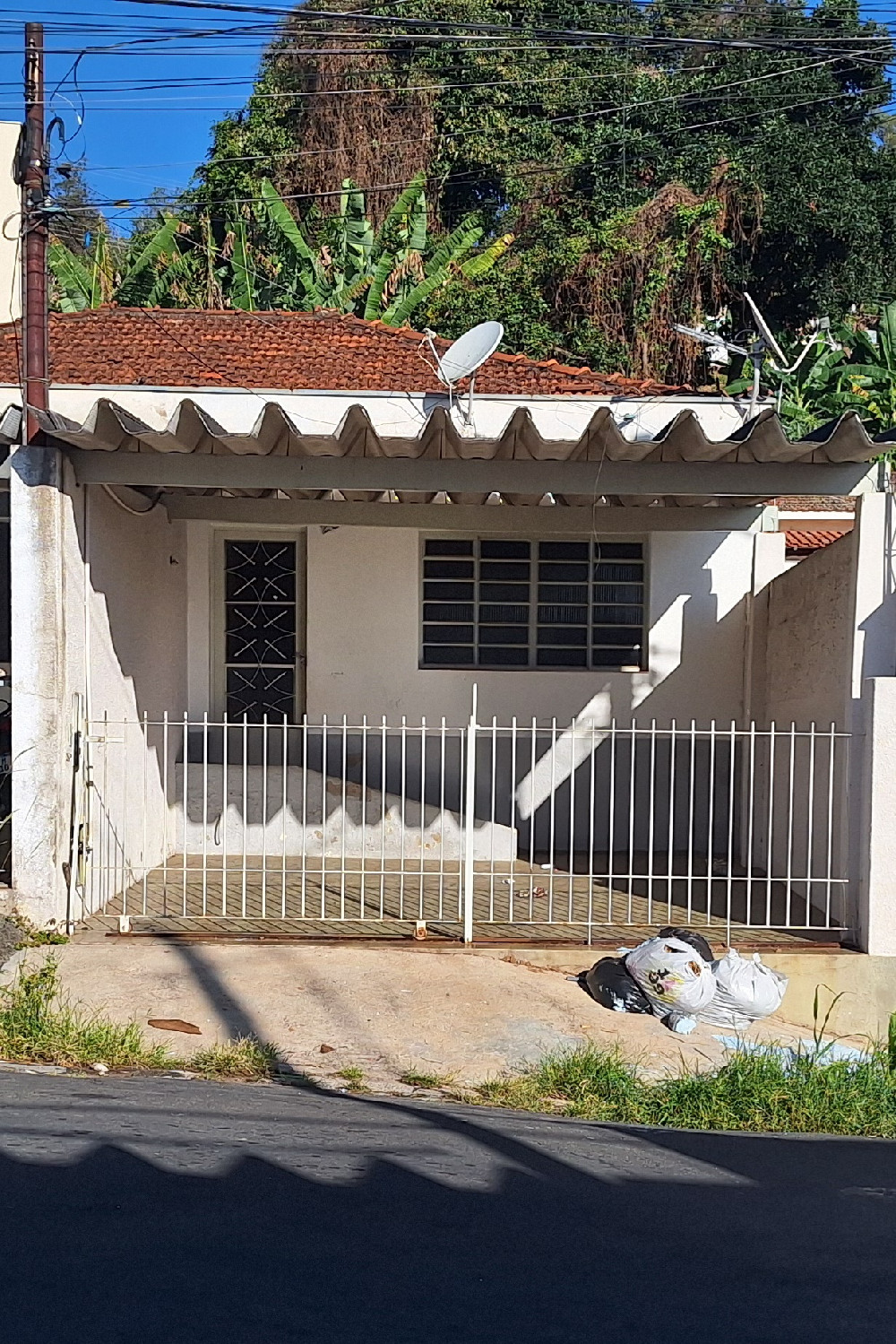 Casa Jardim Figueira - Amparo/SP.