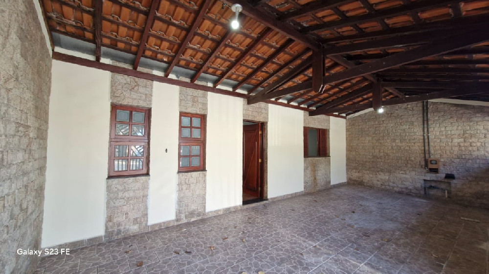 Casa Jardim Silmara Amparo/SP.